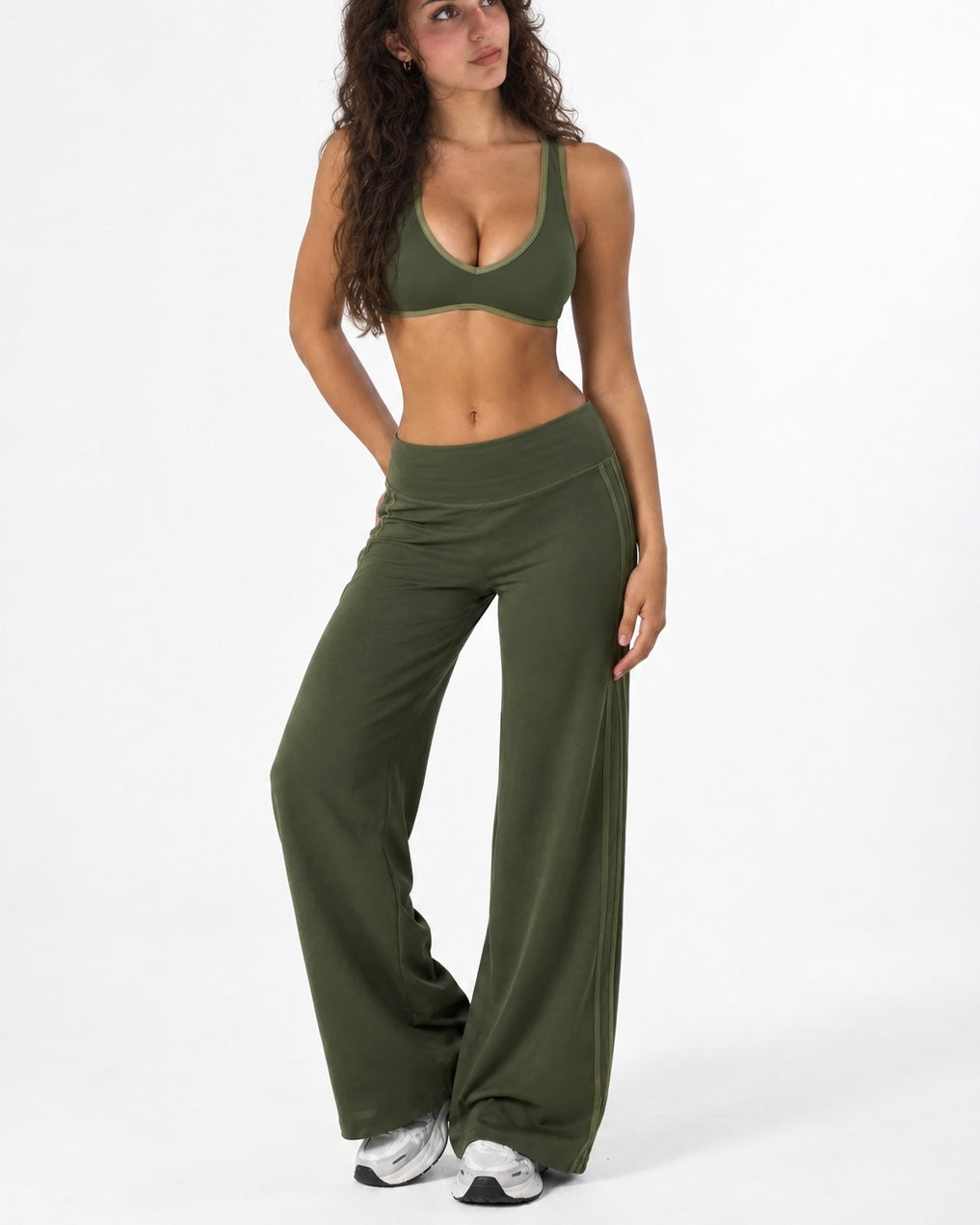 THE CONTOUR SET