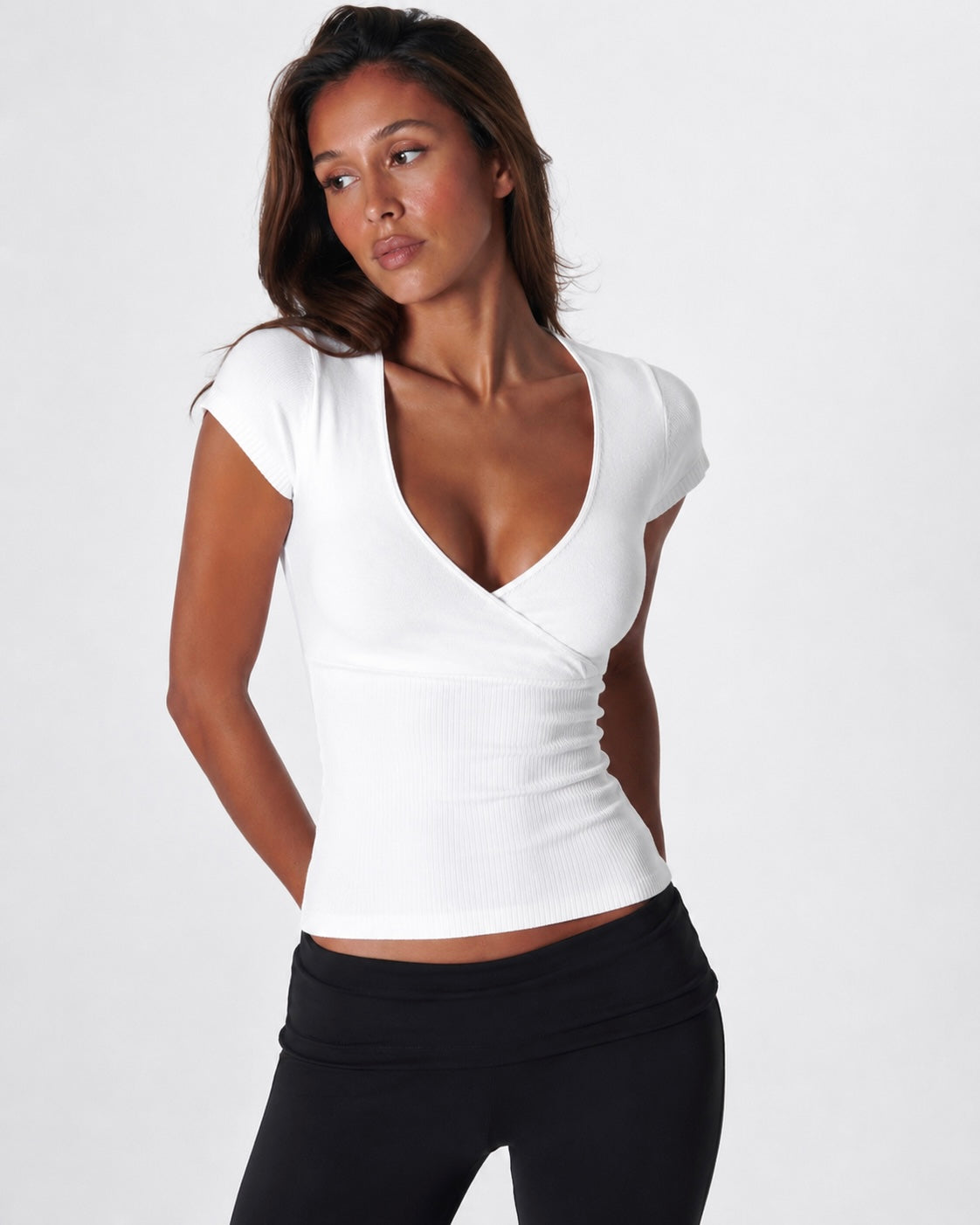 THE VIVIENNE TOP