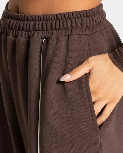 THE BASELINE SWEATS